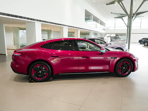 2026�� Max