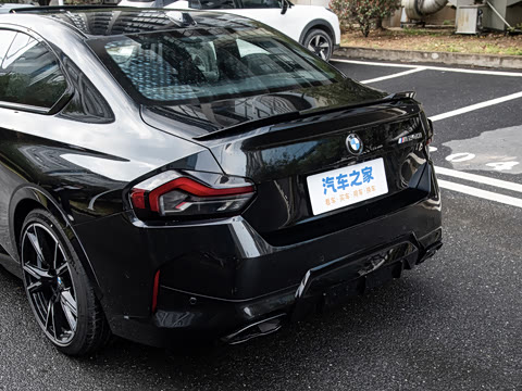 2026�� M240i xDrive