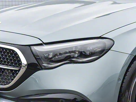 2026�� E 300 ʱ�����˶���