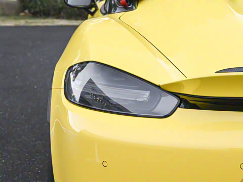 2023�� Spyder RS 4.0L