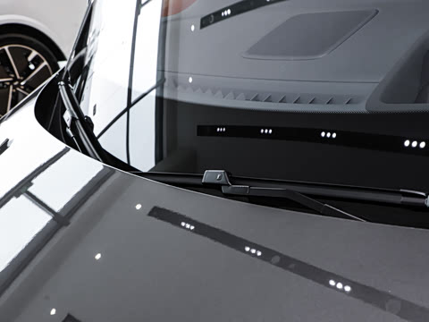 2025�� Ultra ���ܻ��°�