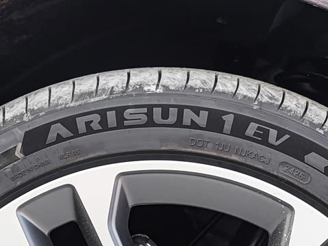2027�� 290������
