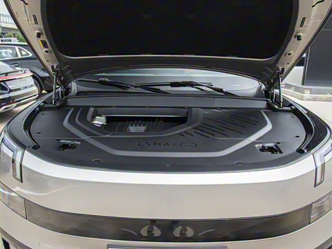 2025�� 2.0T ̽����