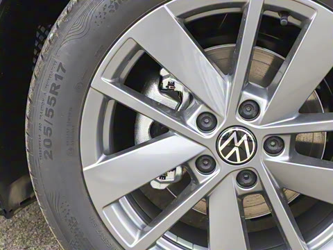 2026�� ���L 300TSI �趯��