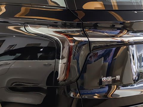 2025�� �Ŀ�  2.0T PHEV ���������� 7��