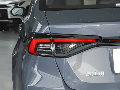 2026�� 1.8L ˫�� �ȷ��