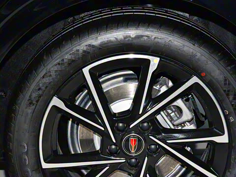 2025�� 2.0T ������