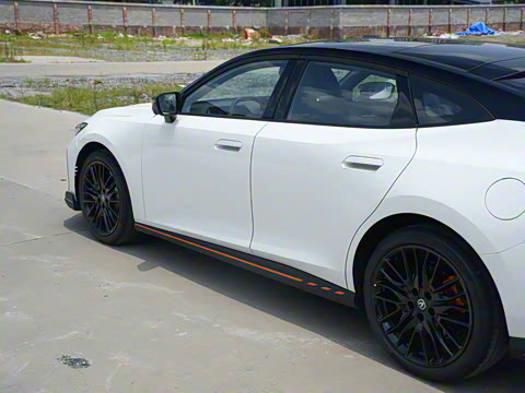 2025�� ������ 2.0T ������