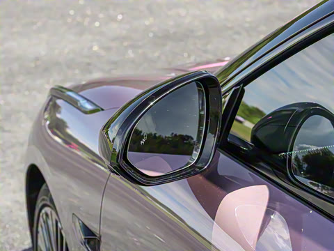 2025�� 240����Ultra