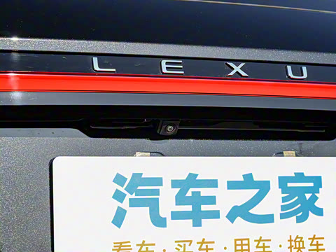 2026�� 300 ����������