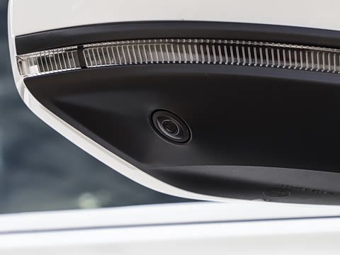 2026 45 TFSI quattro ѡ