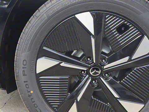 2025�� ����200 Pro