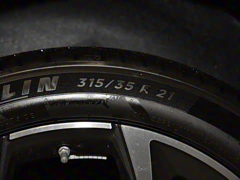 2026�� xDrive 40Li M�˶���ҹ��װ