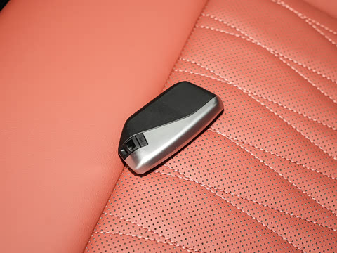 2026�� sDrive25Li X�����װ