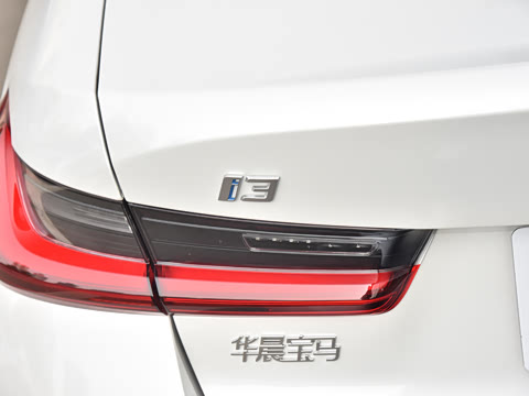 2026�� �Ŀ� eDrive 40 L ��ҹ��װ