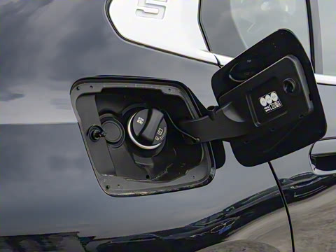 2026�� 525Li M�˶���װ