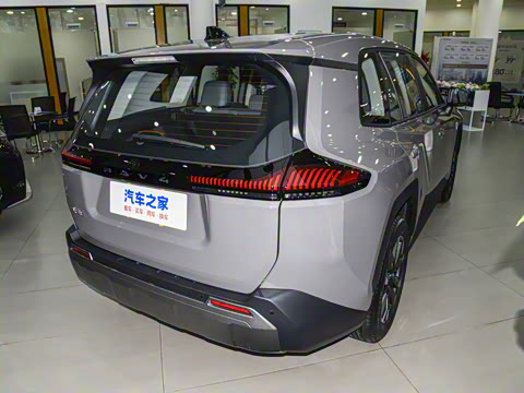 2026�� 2.0L ����������