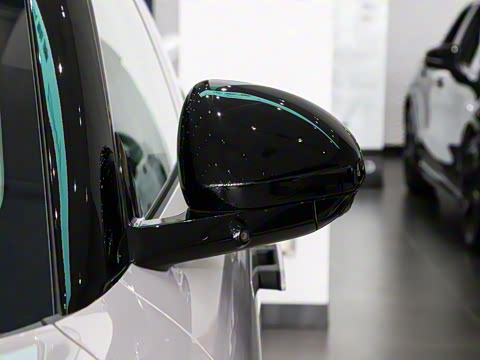 2025�� 240����Ultra