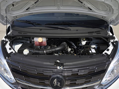 2027�� 2.0L ������ 9��