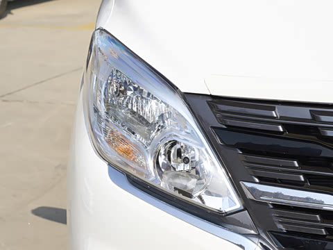 2027�� 2.0L ������ 9��