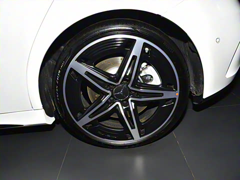 2025�� �Ŀ� AMG A 35 4MATIC