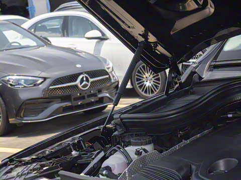 2025�� �Ŀ� GLS 450 4MATIC ʱ����