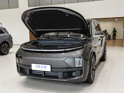 2025�� Pro ���ܻ��°�