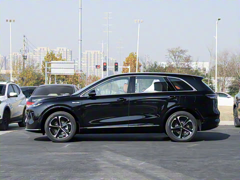 2025�� ���� Pro