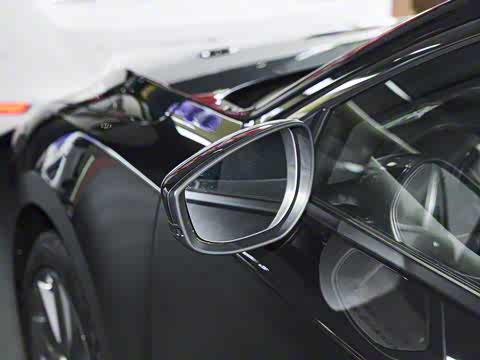 2025�� 2.0L �Զ����Ű�