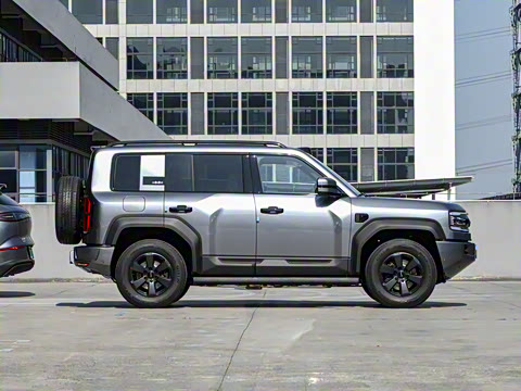 2025�� 210KM ����Ǭ��Ultra+��