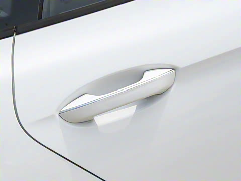 2026�� ���L 300TSI �趯��