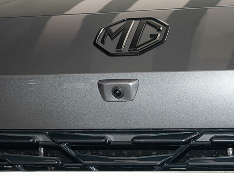 2026�� 2.0T Trophy+ �����˶���