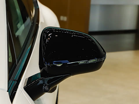 2025�� 710 Max��