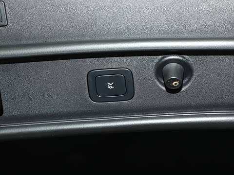 2025�� Max ������