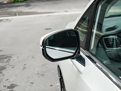 2026�� 2.0L e:HEV ��������