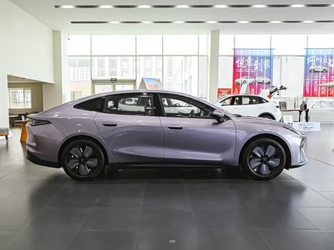 2026�� ���� 565 Plus