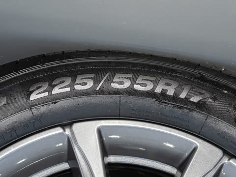 2025�� EV 470KM������