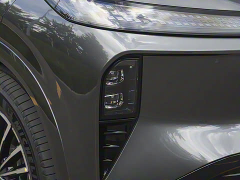 2025�� 185KM�����