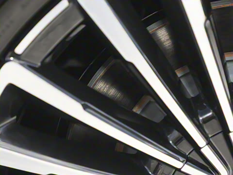 2025�� 185KM�����