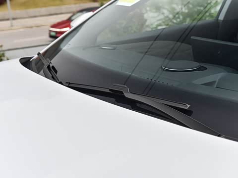 2026�� 225km EM-i Զ�����ǺӰ�