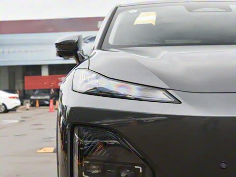 2026�� 300Ultra ��ΪǬ��ADS SE��