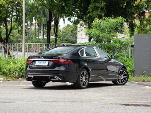 2025�� 2.0T P250 ��������������