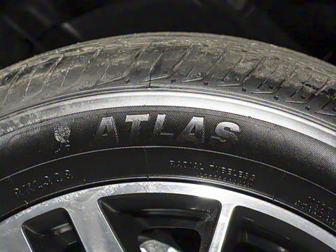 2026�� ��4�� 400������ 1.5L �ֶ���Խ��