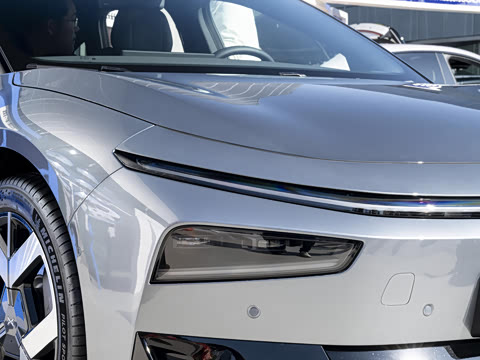 2026�� ���� 1550 Max �콢��