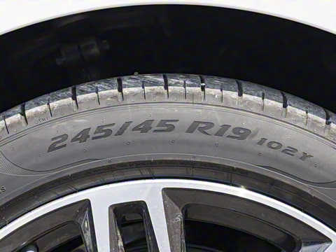 2026�� 530Li ������ M�˶���װ