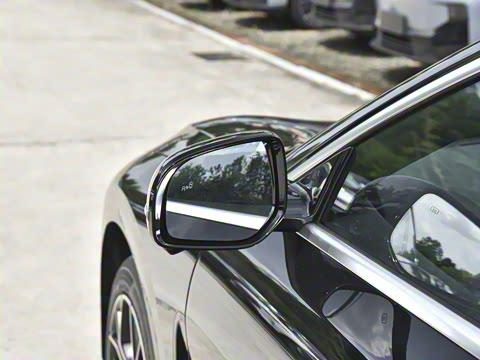 2026�� ������������� 730������