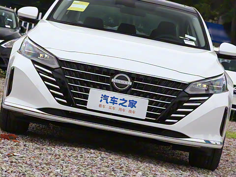 2025�� 2.0L XL-TLS ������