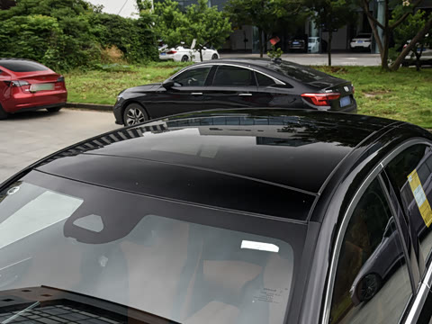 2026�� C 260 L �˶��ر��