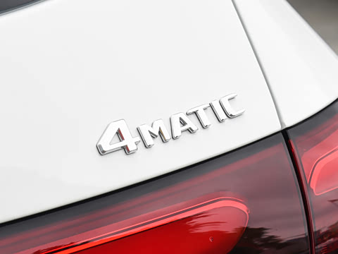 2026�� �Ŀ� GLC 260 L 4MATIC ������