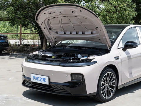 2027�� 590������